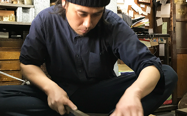 和鏡師の山本晃久氏