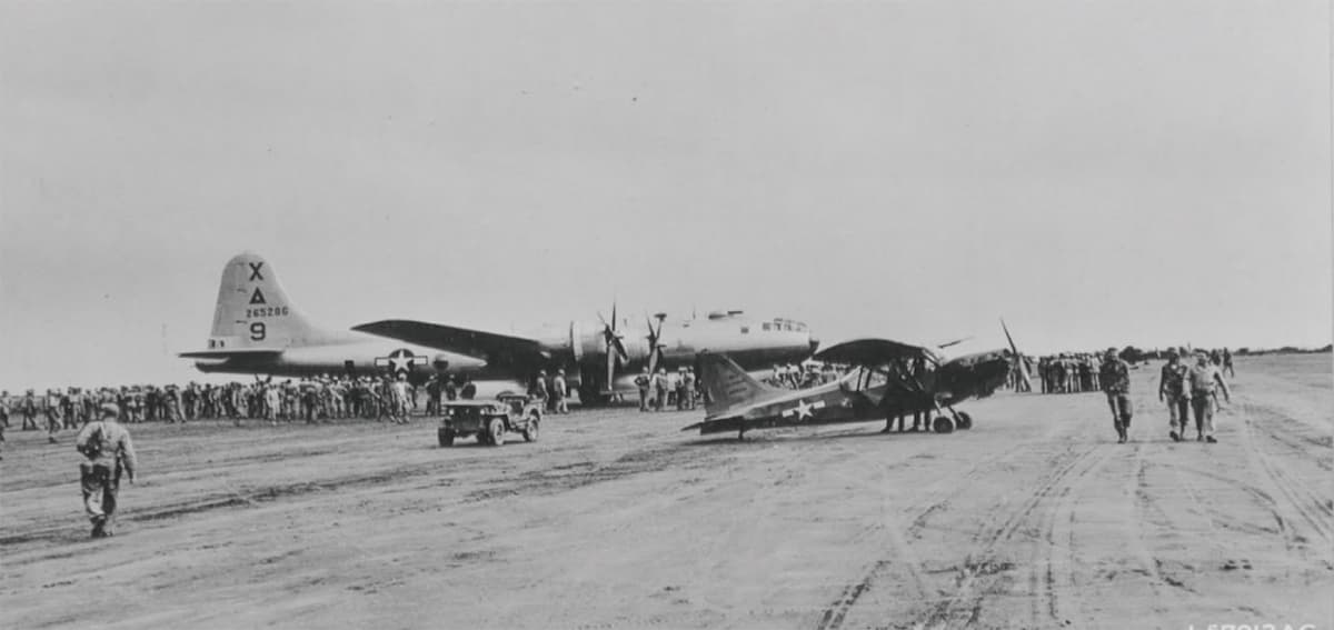 米軍ガンカメラが映した硫黄島、80年経っても帰れない島民