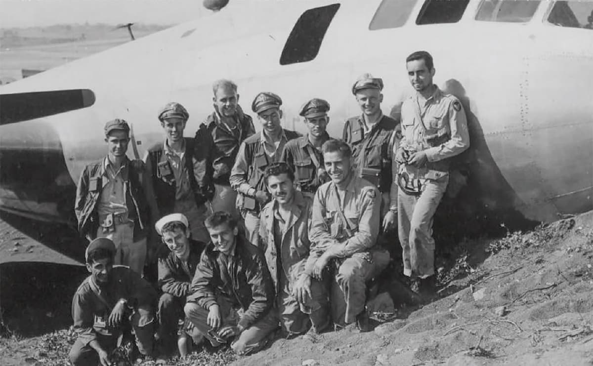 米軍ガンカメラが映した硫黄島、80年経っても帰れない島民