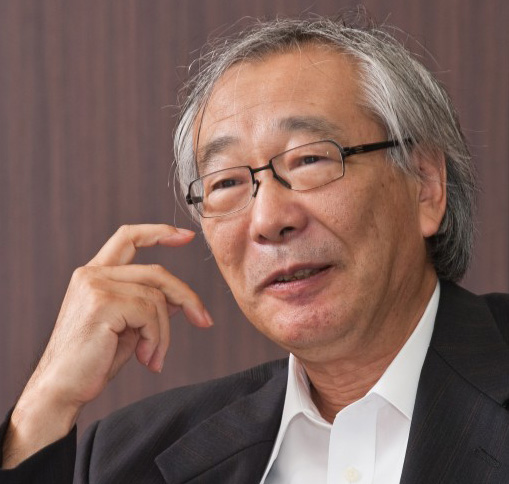 佐伯啓思