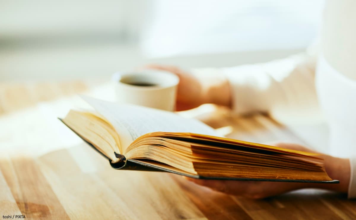 日韓に共通する読書事情とは？ 競争社会に疲れた若者が求める「癒される本」